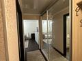 2-бөлмелі пәтер · 50 м² · 7/9 қабат, Жаңа қала ш/а., Нуркена Абдирова 15, бағасы: 15 000 ₸ в Караганде, Казыбек би р-н — фото 5