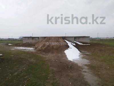 Участок · 8 соток, мкр Кызылжар — Находиться конец Гагарина в стороне коммунизма за 18.5 млн 〒 в Шымкенте, Абайский р-н