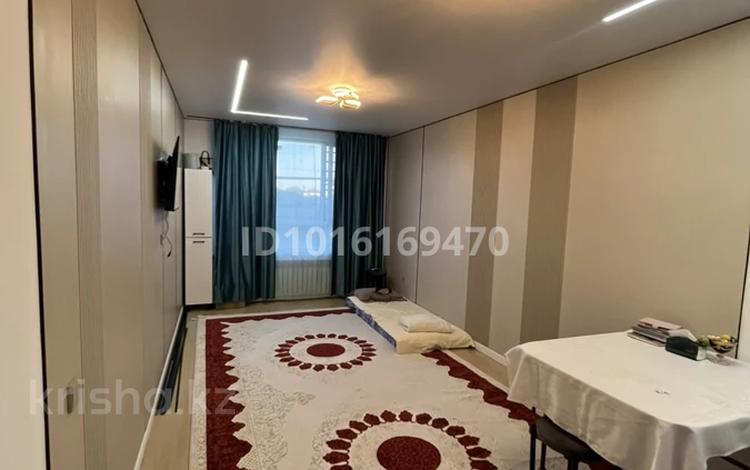1-комнатная квартира · 42 м² · 1/6 этаж, ​Кульджинский тракт 2 к1 за 280 000 ₸ в  — фото 2