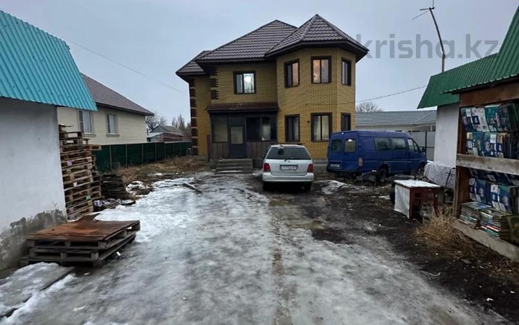 Жеке үй · 5 бөлме · 200 м² · 170 жүзд., Молдагулова 8, бағасы: 45 млн ₸ в Талдыкоргане — фото 2