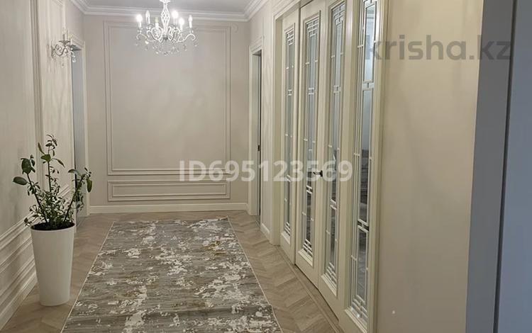 3-комнатная квартира · 104 м² · 9/12 этаж, Мустай Карима 13а за 96 млн ₸ в Алматы, Ауэзовский р-н — фото 2