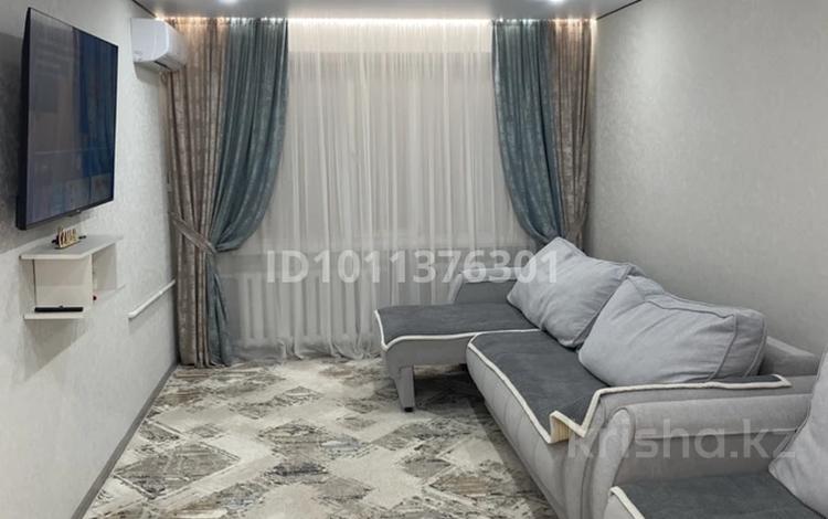 3-комнатная квартира · 68.5 м² · 9/9 этаж, Камзина 27 — Автовокзал за 16 млн ₸ в Аксу — фото 2