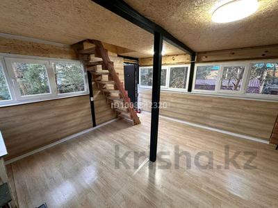 Отдельный дом · 18 комнат · 200 м² · 16 сот., Голубой залив 2 — Бухторма голубой залив за 65 млн ₸ в Новой бухтарме