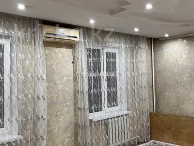 Аренда квартир в Алматы: 3-комнатная квартира · 58 м² · 3/5 этаж, мкр Тастак-2 29 — Толе би Тлендиева за 300 000 〒 3-комнатная квартира · 58 м² · 3/5 этаж, мкр Тастак-2 29 — Толе би Тлендиева за 300 000 〒 в Алматы, Алмалинский р-н