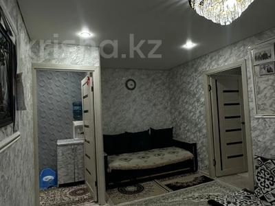 3-комнатная квартира · 48 м² · 5/5 этаж, ул. Квартал 4а за 7 млн ₸ в Темиртау
