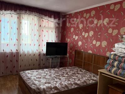 2-комнатная квартира · 55 м² · 5/5 этаж, 8 мкр — Рядом 23 школа за 160 000 ₸ в Шымкенте, Туран р-н