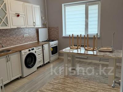 2-комнатная квартира · 72 м² · 4/5 этаж, 34-й мкр 14 за 160 000 ₸ в Актау