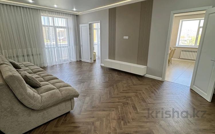 2-комнатная квартира · 74 м² · 4/5 этаж, ул. Александра Посмакова 64 за 53.5 млн ₸ в Семее, Красный Кордон — фото 2