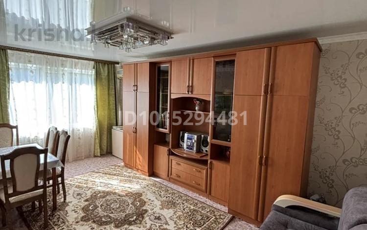 3-комнатная квартира · 62 м² · 3/5 этаж, Старый город 57 — Абулхаир хана , остановка Океан за 17.5 млн ₸ в Актобе — фото 2