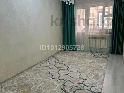 3-бөлмелі пәтер · 85 м² · 3/5 қабат, 17-й мкр 91 — Супермаркет нур, бағасы: 250 000 ₸ в Актау