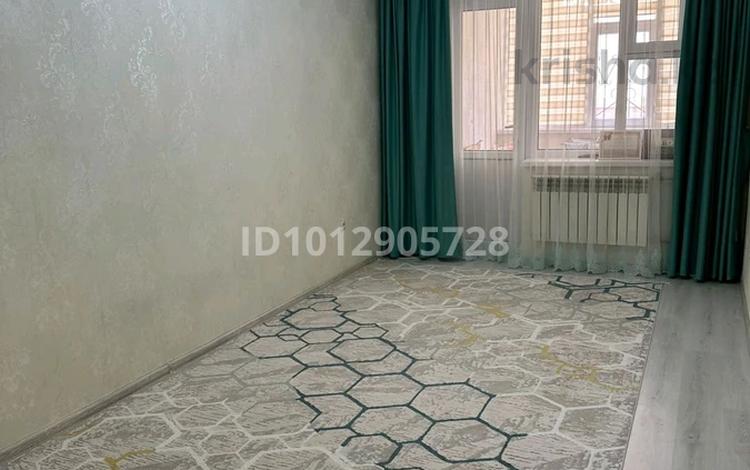 3-бөлмелі пәтер · 85 м² · 3/5 қабат, 17-й мкр 91 — Супермаркет нур, бағасы: 250 000 ₸ в Актау — фото 2