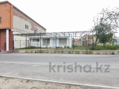 Свободное назначение, магазины и бутики, салоны красоты, медцентры и аптеки, образование, конференц-залы, кабинеты и рабочие места · 144 м² за 288 000 〒 в Актау