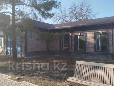 Еркін, кеңселер, қоғамдық тамақтану орны · 2000 м², бағасы: 500 млн ₸ в Талдыкоргане