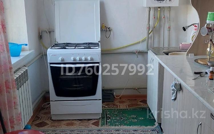 Отдельный дом · 2 комнаты · 40 м² · 6 сот., Центральная 25 — Арнасай за 10 млн ₸ в Таразе — фото 2
