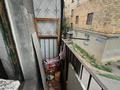 4-комнатная квартира · 60.7 м² · 2/5 этаж, Пришахтинск, 21й микрорайон 29 за 14 млн ₸ в Караганде, Алихана Бокейханова р-н — фото 12