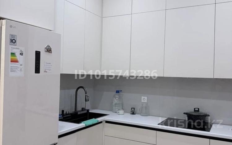 2-бөлмелі пәтер · 49 м² · 9/17 қабат, Туран 83/1, бағасы: 300 000 ₸ в Астане, Нура р-н — фото 2