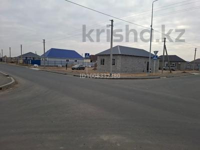 Отдельный дом · 3 комнаты · 96 м² · 8 сот., Рахымжан Кошкарбаева 54 — Еркинкала 2 за 13 млн ₸ в Атырау