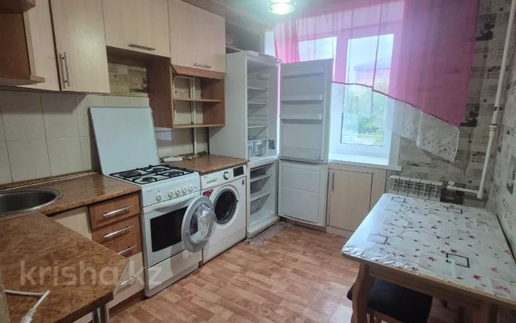 1-комнатная квартира · 34 м² · 2/6 этаж, Жамбыла Жабаева 274 за 15 млн ₸ в Петропавловске — фото 2