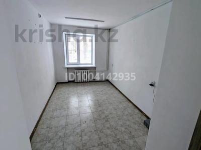 Офисы, магазины и бутики, медцентры и аптеки · 10 м² за 70 000 〒 в Уральске
