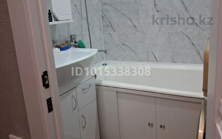 3-бөлмелі пәтер · 58.4 м² · 4/5 қабат, Бауыржан Момышулы 23, бағасы: 15.5 млн ₸ в Аксу — фото 2