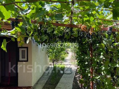 Отдельный дом · 2 комнаты · 32 м² · 7.35 сот., мкр Аксай, Жігер 14 за 11 млн 〒 в Атырау