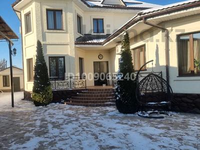 Жеке үй · 7 бөлме · 293 м² · 16 жүзд., Мәдениет ш/а., Маметова 26, бағасы: 220 млн ₸ в Алматы, Алатауский р-н