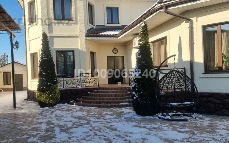 Жеке үй · 7 бөлме · 293 м² · 16 жүзд., Мәдениет ш/а., Маметова 26, бағасы: 220 млн ₸ в Алматы, Алатауский р-н — фото 2