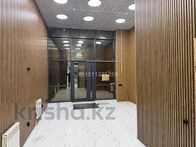 Свободное назначение, магазины и бутики, склады, салоны красоты, фитнес и спорт, медцентры и аптеки, образование, развлечения, студии · 240 м² за 900 000 〒 в Астане, Сарайшык р-н