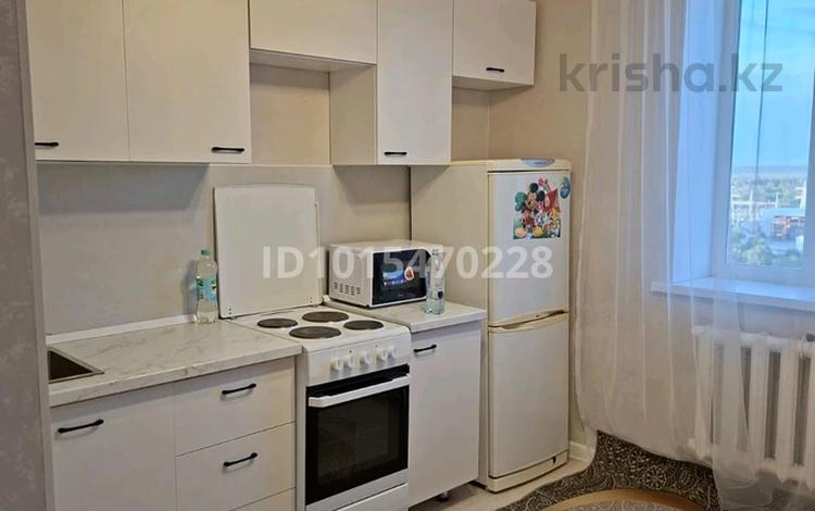 2-комнатная квартира · 60 м² · 12/12 этаж, мкр Жилгородок, Тургенева 32 — Мира - Тургенева за 160 000 ₸ в Актобе — фото 2