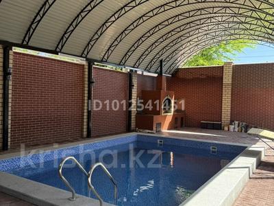 Дача · 4 комнаты · 150 м², жилой массив Кайнар Булак, Центральная 36 — Напротив медицинского центра Алтын-Тұмар за 80 000 ₸ в Шымкенте, Абайский р-н