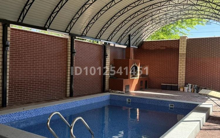 Дача · 4 комнаты · 150 м², жилой массив Кайнар Булак, Центральная 36 — Напротив медицинского центра Алтын-Тұмар за 80 000 ₸ в Шымкенте, Абайский р-н — фото 2