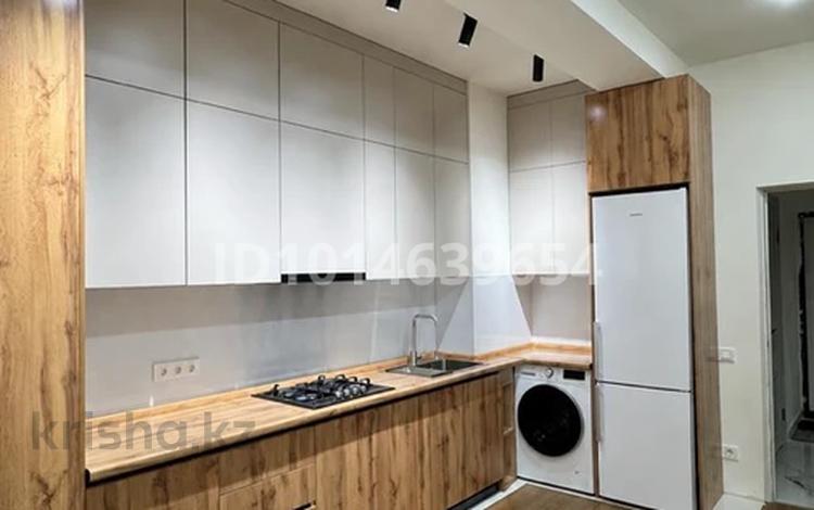 1-бөлмелі пәтер · 45 м² · 4/5 қабат, Самал ш/а., Мкрн Самал 15 — Самсл таун, бағасы: 210 000 ₸ в Атырау, мкр Самал — фото 2