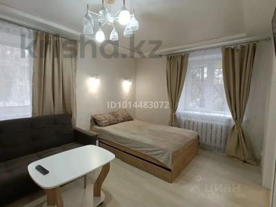 2-бөлмелі пәтер · 45 м² · 2/5 қабат, Жаңа қала ш/а., Бухар жырау 52, бағасы: 10 000 ₸ в Караганде, Казыбек би р-н