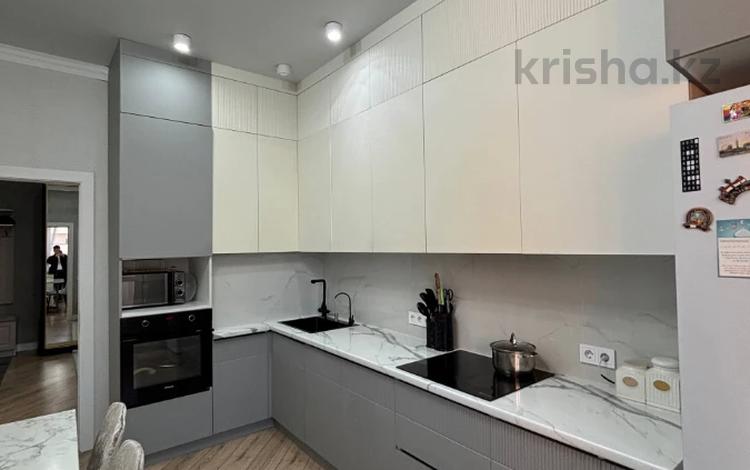 3-комнатная квартира · 87 м² · 12/15 этаж, Сагадат Нурмагамбетов 19 за 56.6 млн ₸ в Астане, Сарайшык р-н — фото 2
