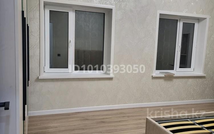 Отдельный дом · 4 комнаты · 140 м² · 10 сот., 3я костанайская 8 — Маг лента за 100 млн ₸ в Костанае — фото 2