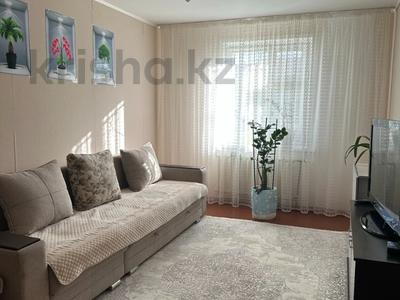 2-комнатная квартира · 54.5 м² · 1/5 этаж, Жукова за ~ 22.3 млн 〒 в Петропавловске