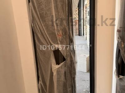 1-бөлмелі пәтер · 38 м² · 4/9 қабат, Байтурсынова 38/1, бағасы: ~ 16.1 млн ₸ в Астане, Сарайшык р-н