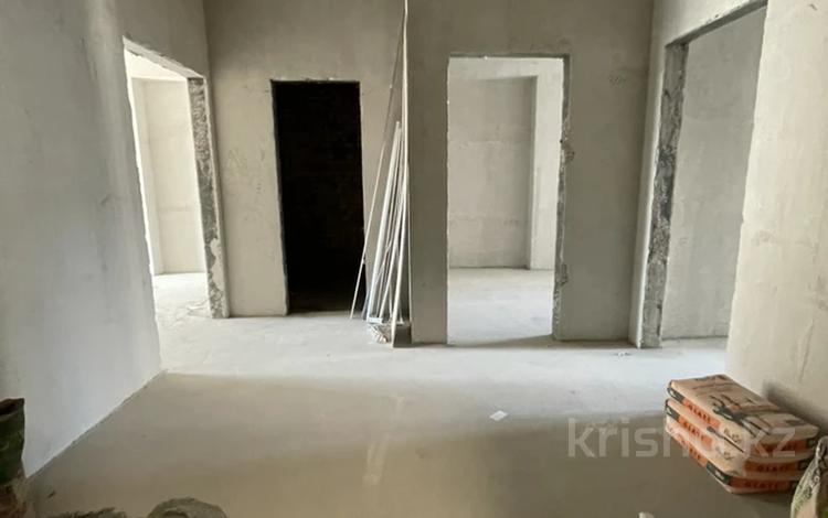 2-комнатная квартира · 76.7 м² · 3/9 этаж, мкр Тараз, Байтерекова 2б за 41.5 млн ₸ в Шымкенте, Аль-Фарабийский р-н — фото 2