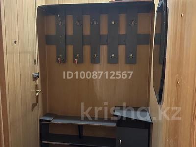 3-бөлмелі пәтер · 80 м² · 3/5 қабат, Аскарова 1 — Шымкент Плаза, бағасы: 200 000 ₸ в Аль-Фарабийский р-н