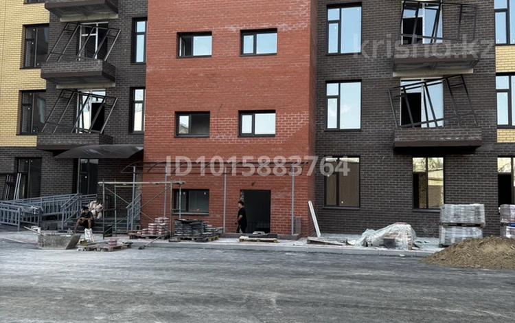 3-бөлмелі пәтер · 84.4 м² · 2/9 қабат, Академика Сатпаева 306/1, бағасы: 45 млн ₸ в Павлодаре — фото 2