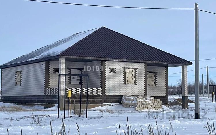 Жеке үй · 4 бөлме · 190 м² · 10 жүзд., Пока нету, бағасы: 20 млн ₸ в Актобе, жилой массив Бауырластар-5 — фото 2