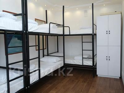 1 комната · 100 м² · 2/3 этаж, Иманова 12 за 65 000 〒 в Астане, р-н Байконур