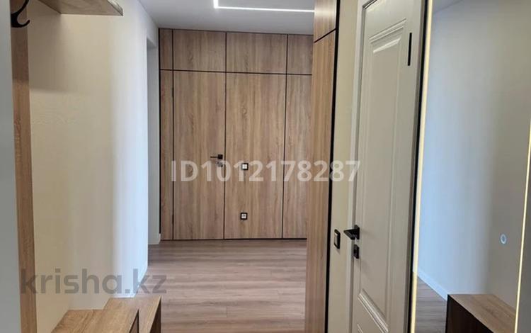 2-комнатная квартира · 63 м² · 4/5 этаж, мкр Жана Орда 25 за 29.9 млн 〒 в Уральске — фото 2
