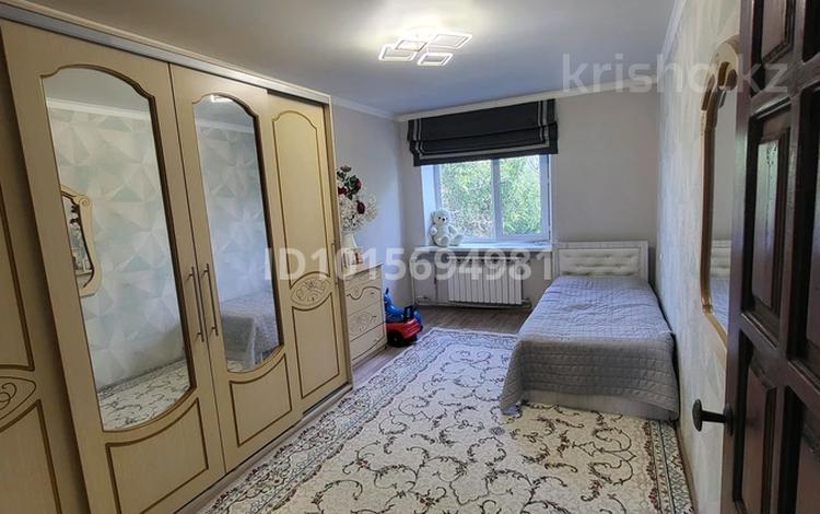 3-бөлмелі пәтер · 64 м², Байзак батыр 219, бағасы: 14.7 млн ₸ в Таразе — фото 2