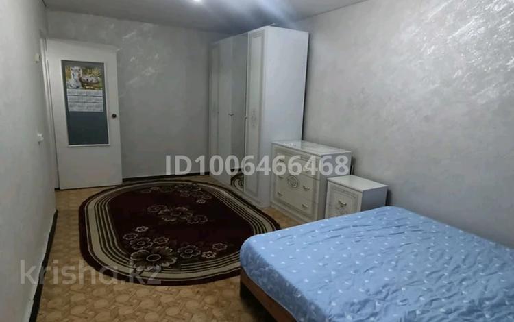 1-комнатная квартира · 30 м² · 4/5 этаж, Абая Кунанбаева 70 — Дом фудмарт, сдается квартира на длительный срок. за 80 000 ₸ в Шахтинске — фото 2