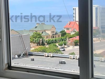 2-бөлмелі пәтер · 54 м² · 7/9 қабат, 4-ш/а. — Возле Скальной тропы и Маяка, бағасы: 8 000 ₸ в Актау, 4-й мкр