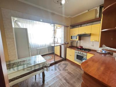 2-комнатная квартира · 54 м² · 8/9 этаж, мкр Аксай-2 за 42 млн ₸ в Алматы, Ауэзовский р-н