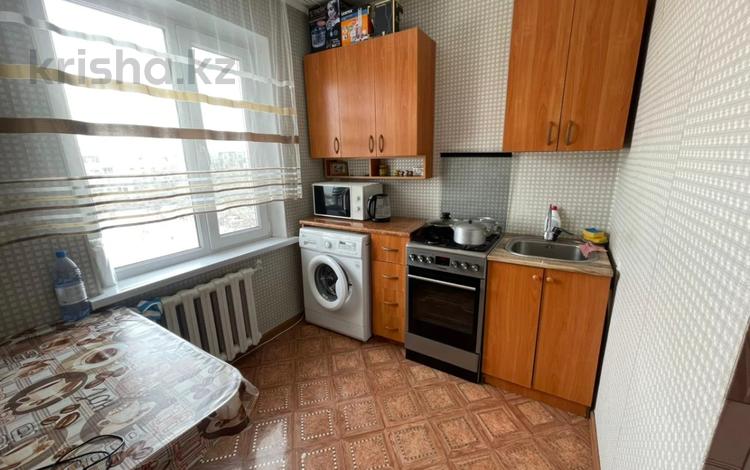 3-комнатная квартира · 55 м² · 5/5 этаж, 5 мкр за 14.3 млн ₸ в Талдыкоргане — фото 9