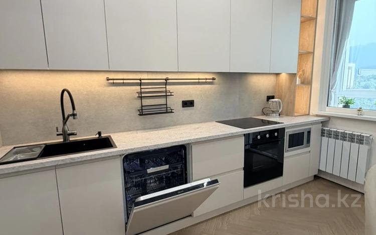 2-бөлмелі пәтер · 65 м² · 8/9 қабат, Шевченко 109, бағасы: 550 000 ₸ в Алматы, Алмалинский р-н — фото 2