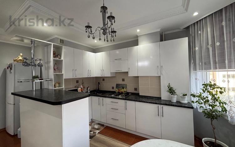 2-бөлмелі пәтер · 60 м² · 4/5 қабат, Көкжиек ш/а., бағасы: 32 млн ₸ в Алматы, Жетысуский р-н — фото 2
